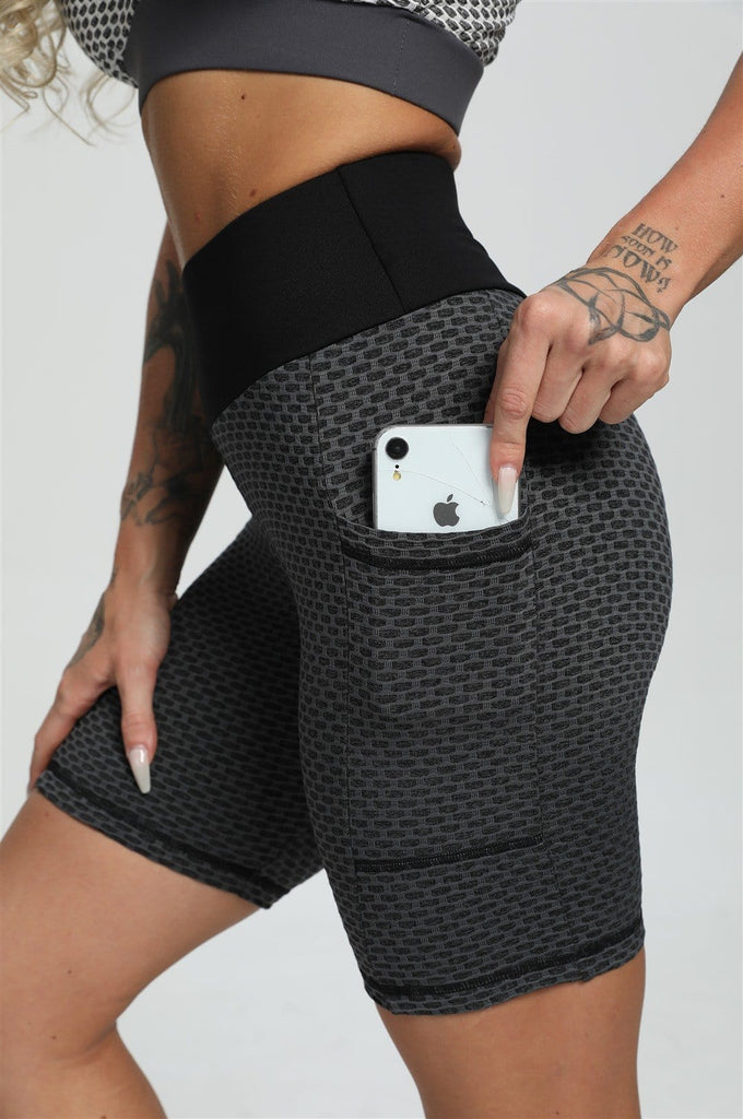 SEASUM Scrunched Butt Lifting Shorts with Side Pocket